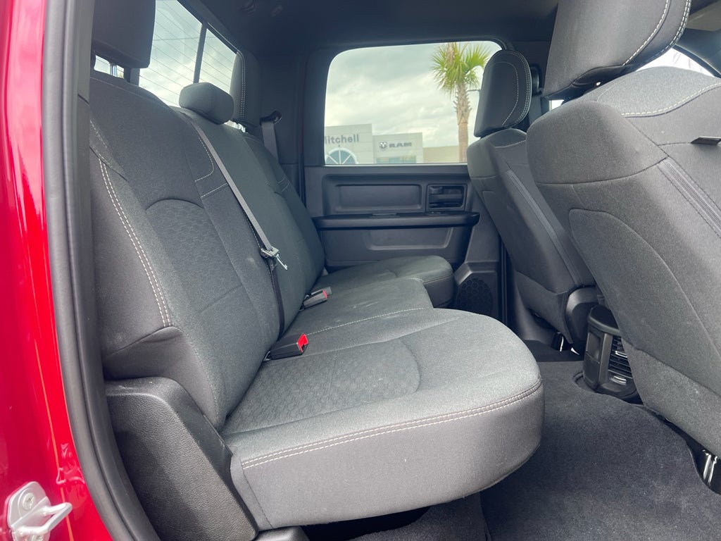 2025 RAM 2500 Tradesman Crew Cab 4x4 6'4' Box