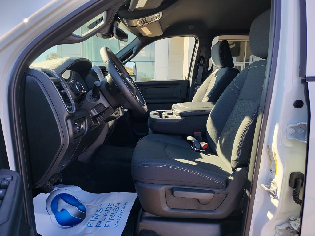 2026 RAM 2500 RAM 2500 TRADESMAN CREW CAB 4X4 6'4' BOX