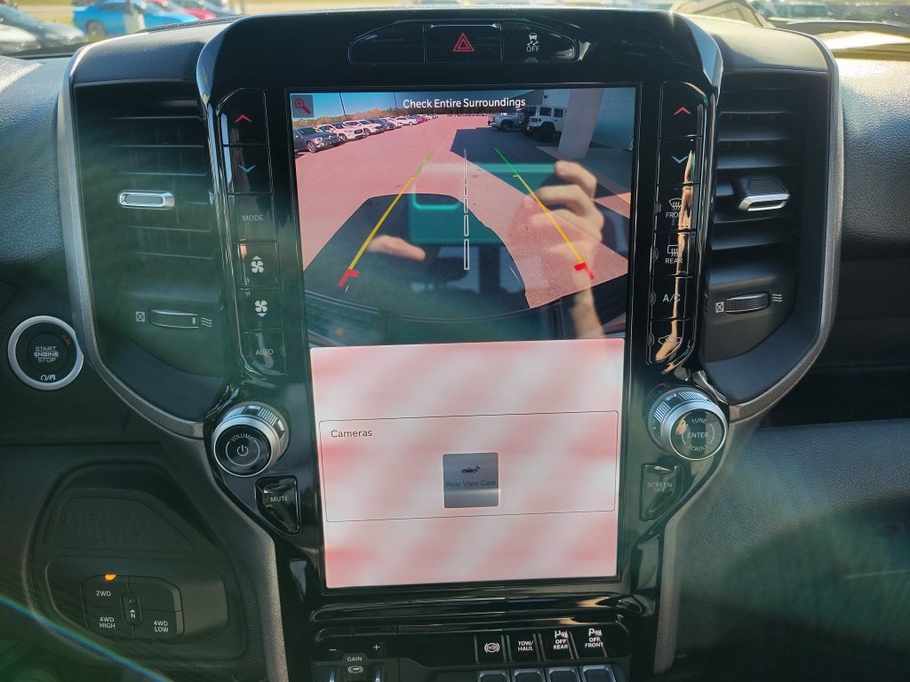 2026 RAM 2500 RAM 2500 TRADESMAN CREW CAB 4X4 6'4' BOX