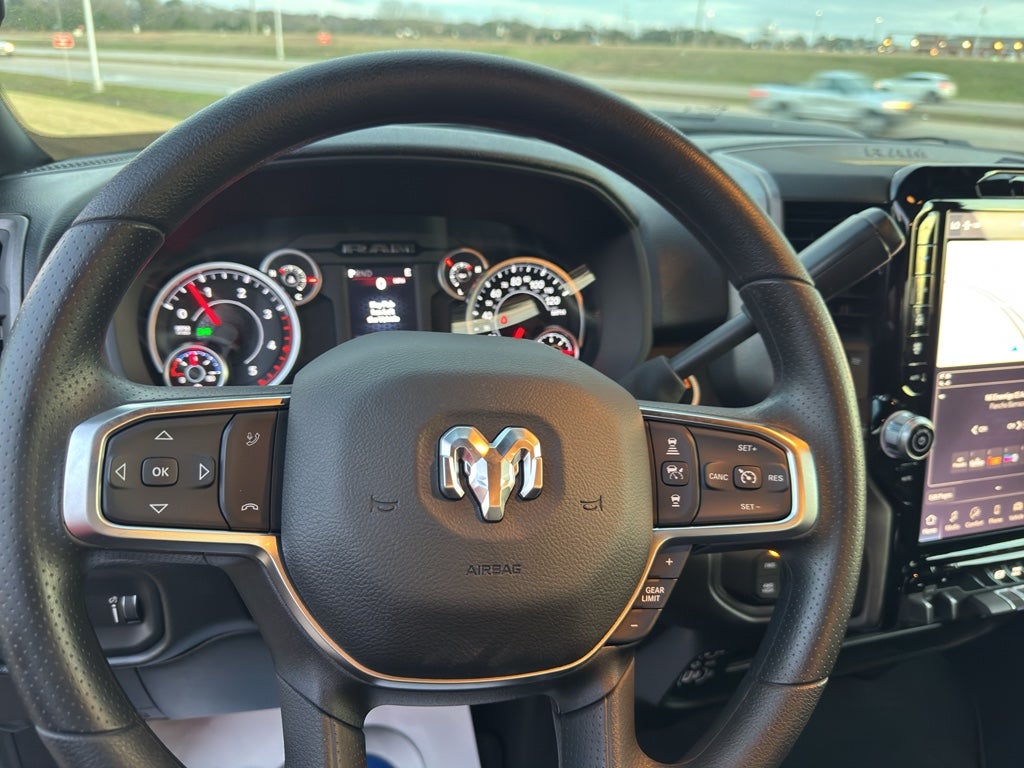 2026 RAM 2500 RAM 2500 BLACK EXPRESS CREW CAB 4X4 6'4' BOX