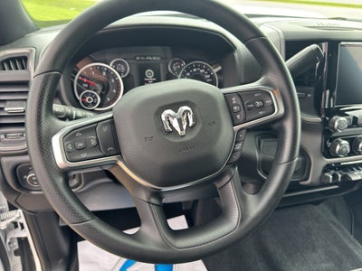 2026 RAM 2500 RAM 2500 BLACK EXPRESS CREW CAB 4X4 6'4' BOX