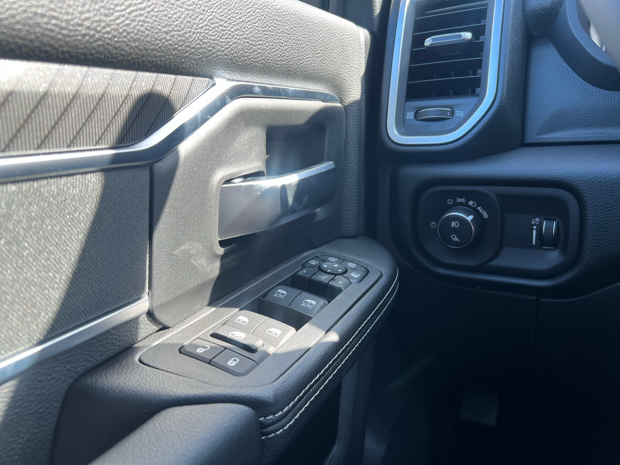 2026 RAM 2500 RAM 2500 BIG HORN CREW CAB 4X4 6'4' BOX