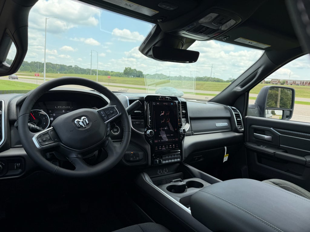 2026 RAM 2500 Big Horn Crew Cab 4x4 6'4' Box