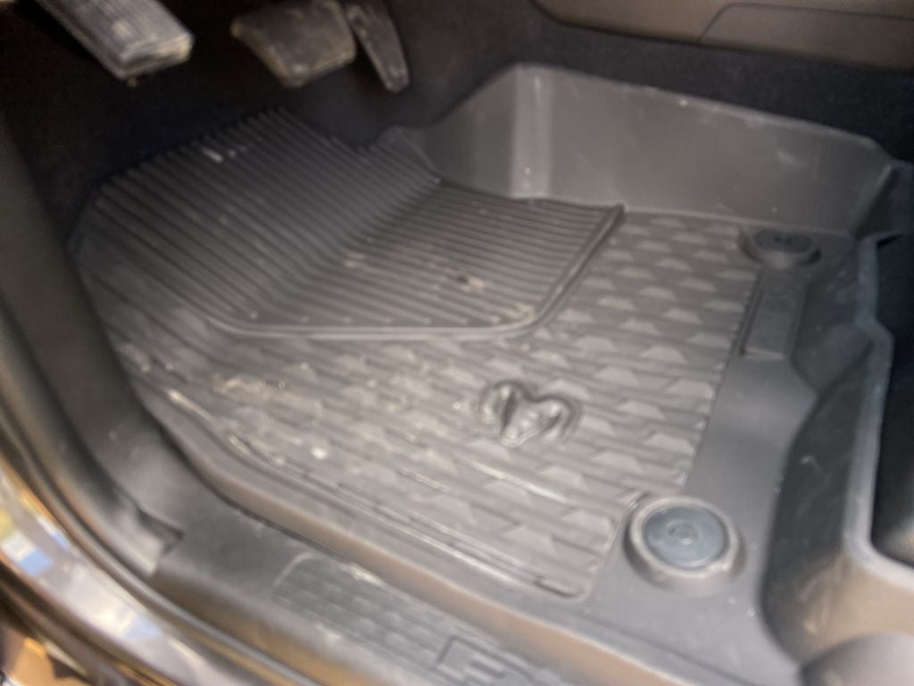 2025 RAM 2500 RAM 2500 BIG HORN CREW CAB 4X4 6'4' BOX