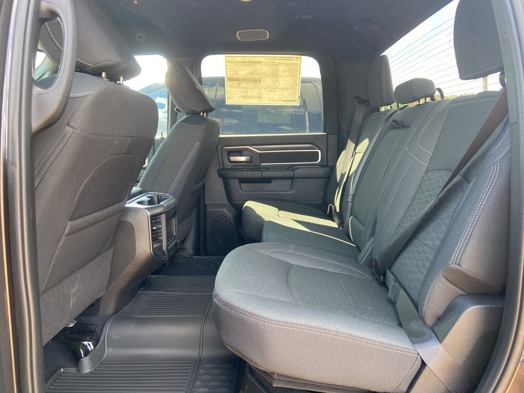 2025 RAM 2500 RAM 2500 BIG HORN CREW CAB 4X4 6'4' BOX