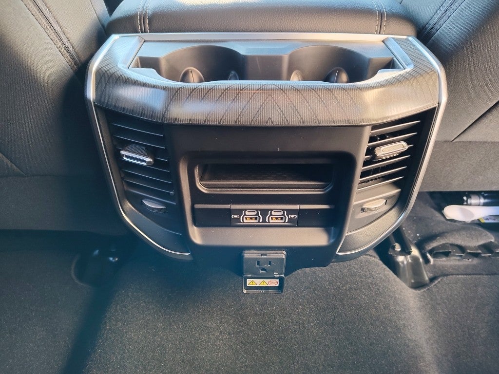 2026 RAM 2500 RAM 2500 BIG HORN CREW CAB 4X4 6'4' BOX