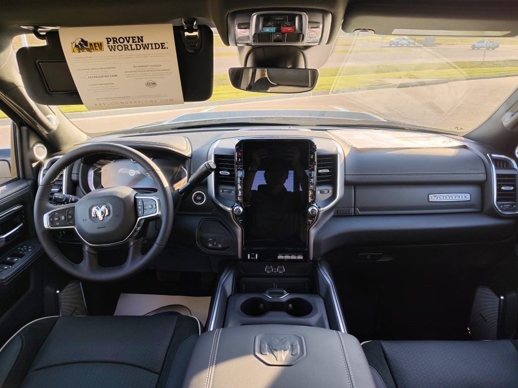 2026 RAM 2500 RAM 2500 LARAMIE CREW CAB 4X4 6'4' BOX