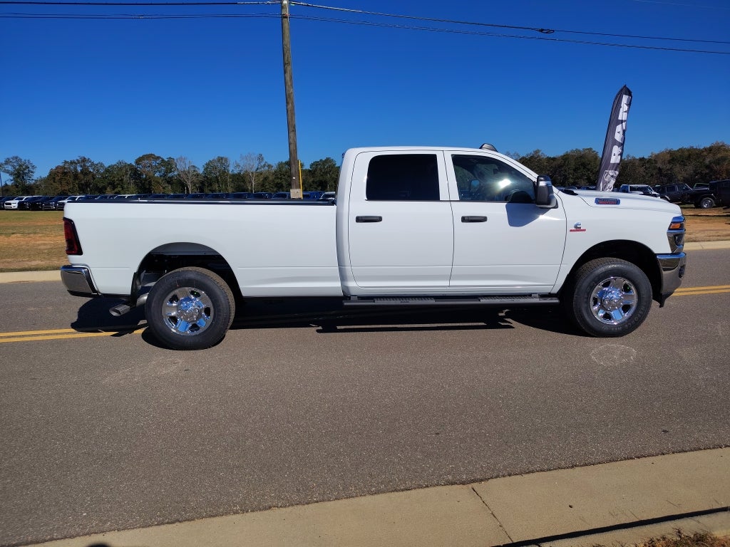 2026 RAM 2500 RAM 2500 TRADESMAN CREW CAB 4X4 8' BOX