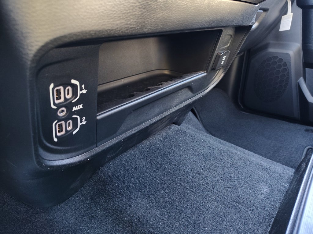 2026 RAM 2500 RAM 2500 TRADESMAN CREW CAB 4X4 8' BOX