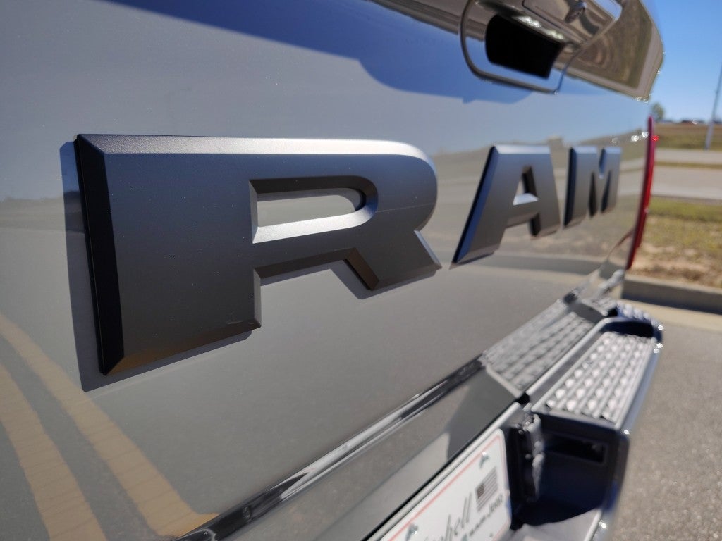 2026 RAM 2500 RAM 2500 LIMITED MEGA CAB 4X4 6'4' BOX