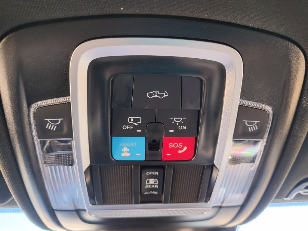 2026 RAM 2500 RAM 2500 LIMITED MEGA CAB 4X4 6'4' BOX