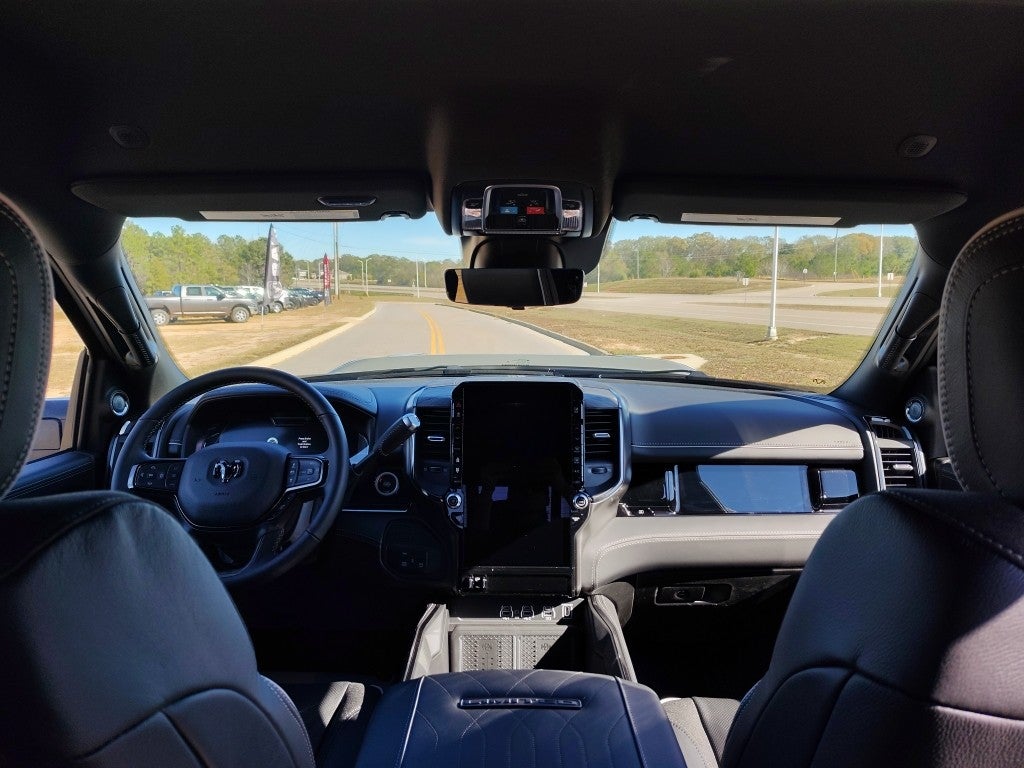 2026 RAM 2500 RAM 2500 LIMITED MEGA CAB 4X4 6'4' BOX