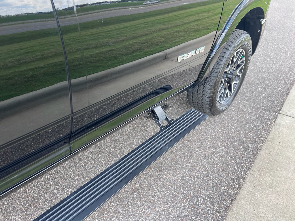 2025 RAM 2500 Limited Longhorn Mega Cab 4x4 8' Box