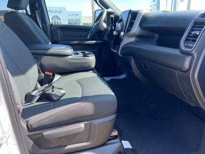2026 RAM 3500 RAM 3500 TRADESMAN CREW CAB 4X4 8' BOX