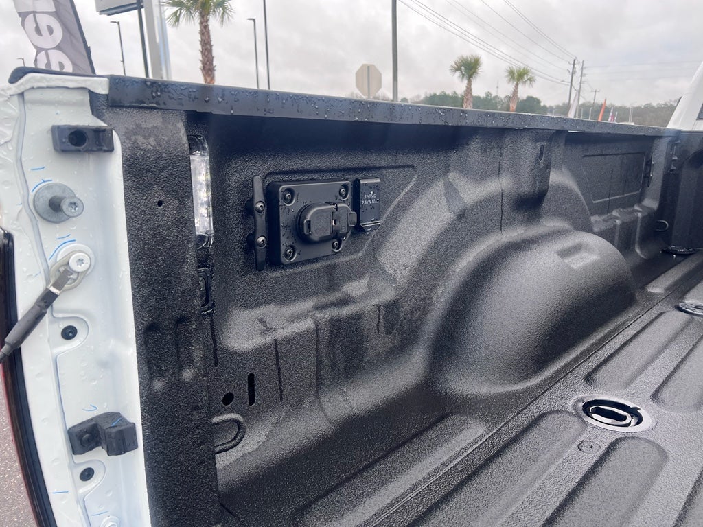 2026 RAM 3500 RAM 3500 TRADESMAN CREW CAB 4X4 8' BOX