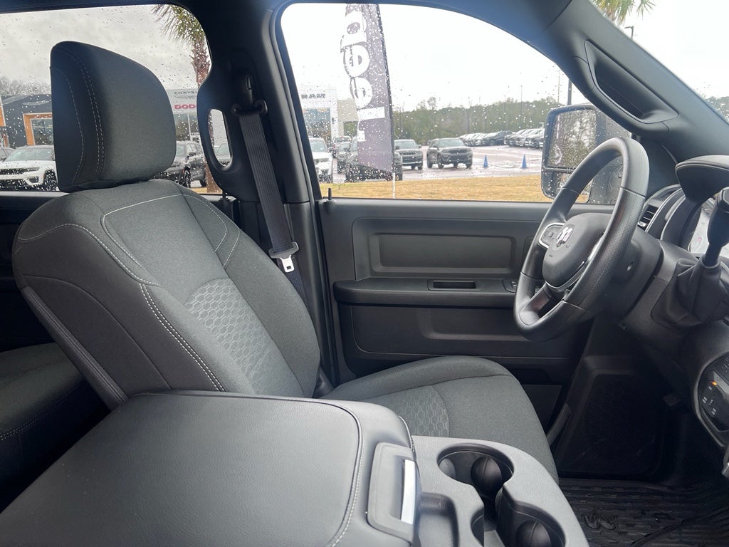 2026 RAM 3500 RAM 3500 TRADESMAN CREW CAB 4X4 8' BOX