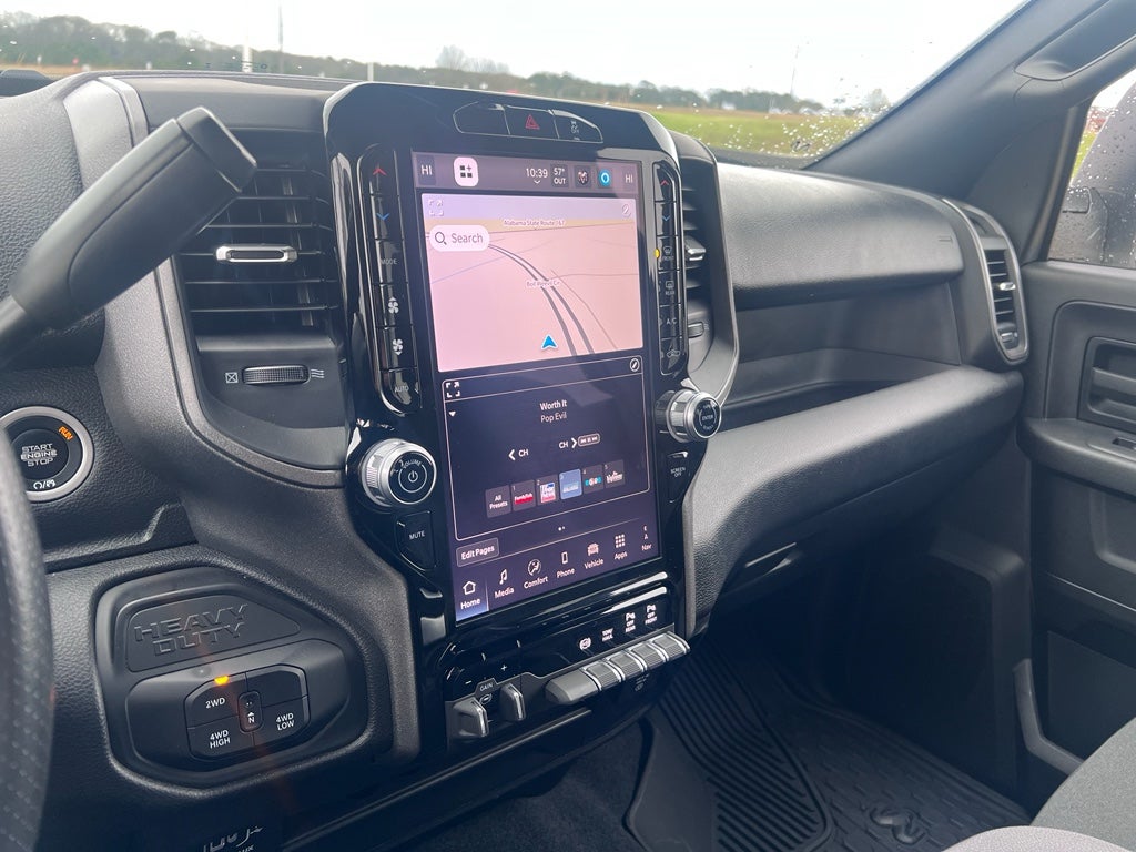 2026 RAM 3500 RAM 3500 TRADESMAN CREW CAB 4X4 8' BOX