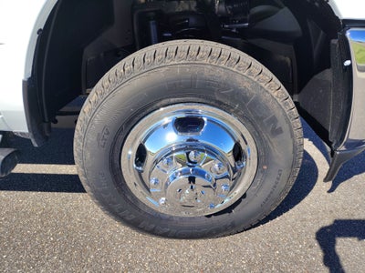 2026 RAM 3500 RAM 3500 TRADESMAN CREW CAB 4X4 8' BOX