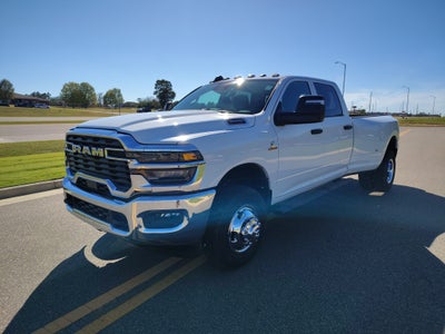 2026 RAM 3500 RAM 3500 TRADESMAN CREW CAB 4X4 8' BOX