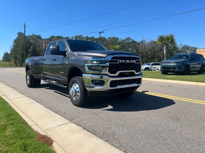 2025 RAM 3500 Big Horn Crew Cab 4x4 8' Box
