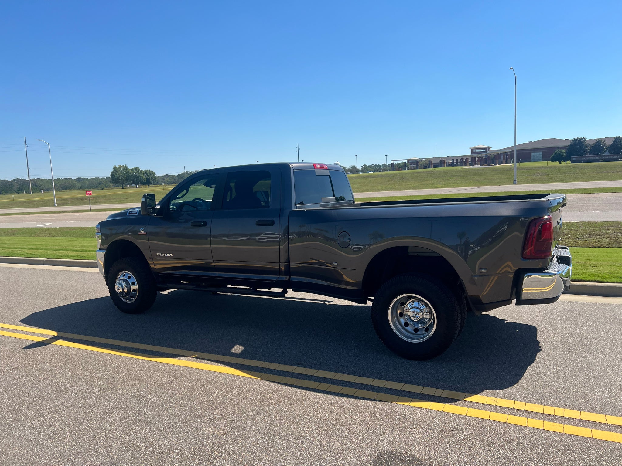 2025 RAM 3500 Big Horn Crew Cab 4x4 8' Box