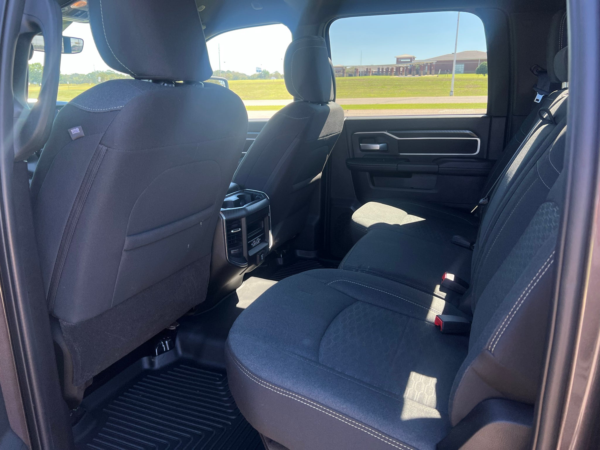 2025 RAM 3500 Big Horn Crew Cab 4x4 8' Box