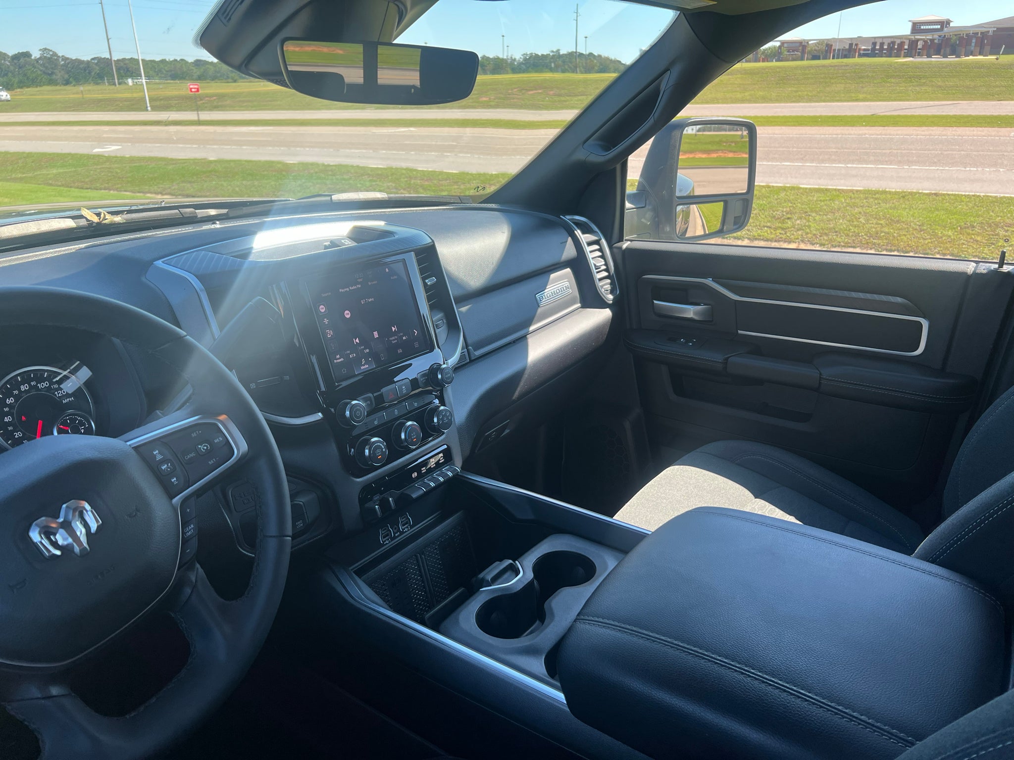 2025 RAM 3500 Big Horn Crew Cab 4x4 8' Box