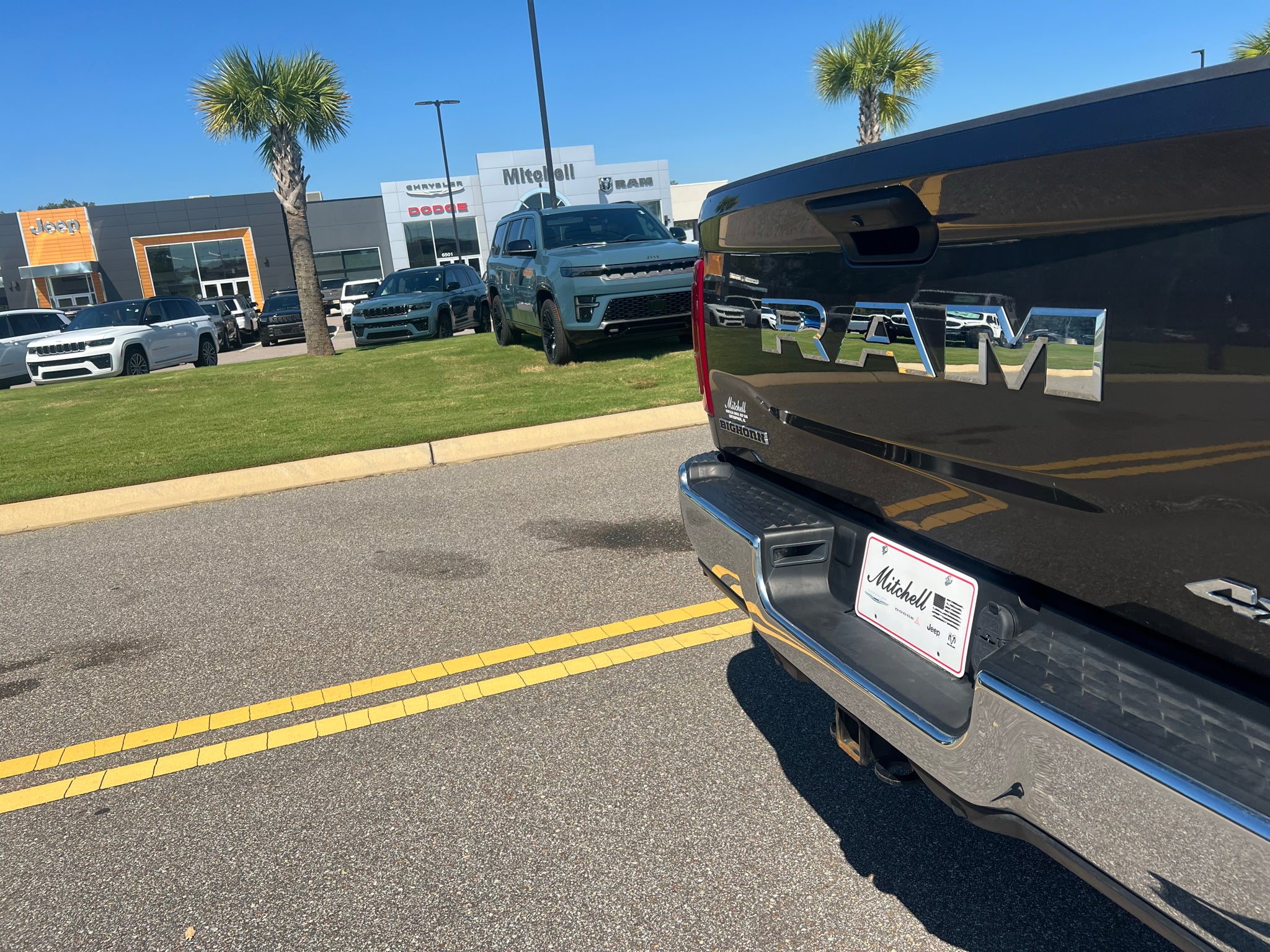 2025 RAM 3500 Big Horn Crew Cab 4x4 8' Box