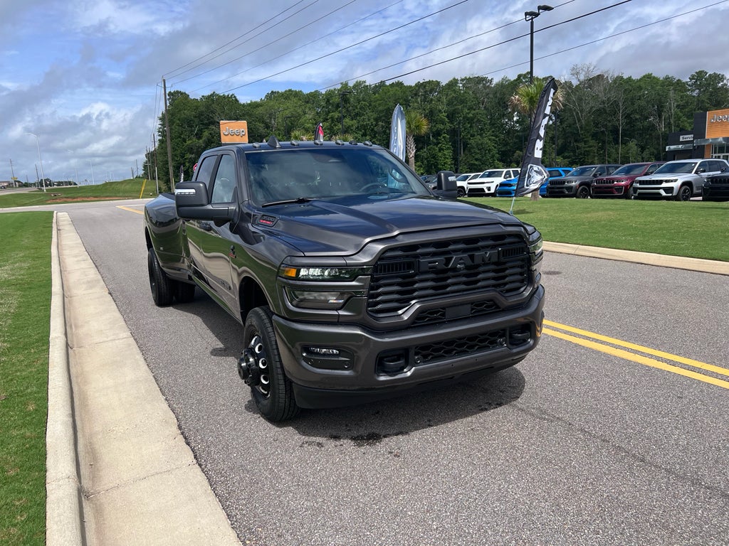 2026 RAM 3500 RAM 3500 BIG HORN CREW CAB 4X4 8' BOX