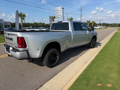 2026 RAM 3500 RAM 3500 LARAMIE CREW CAB 4X4 8' BOX