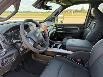 2026 RAM 3500 RAM 3500 LARAMIE CREW CAB 4X4 8' BOX