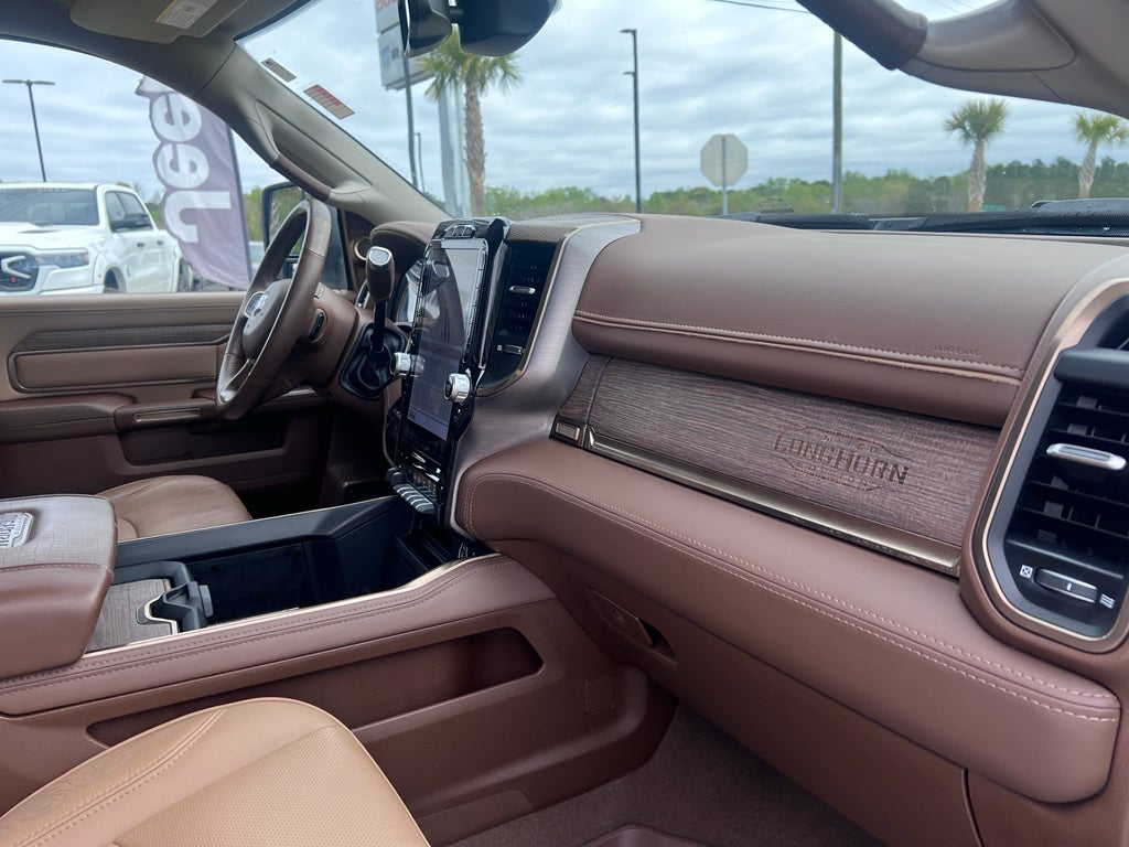2024 RAM 3500 Limited Longhorn Crew Cab 4x4 8' Box