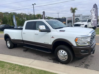 2024 RAM 3500 Limited Longhorn Crew Cab 4x4 8' Box