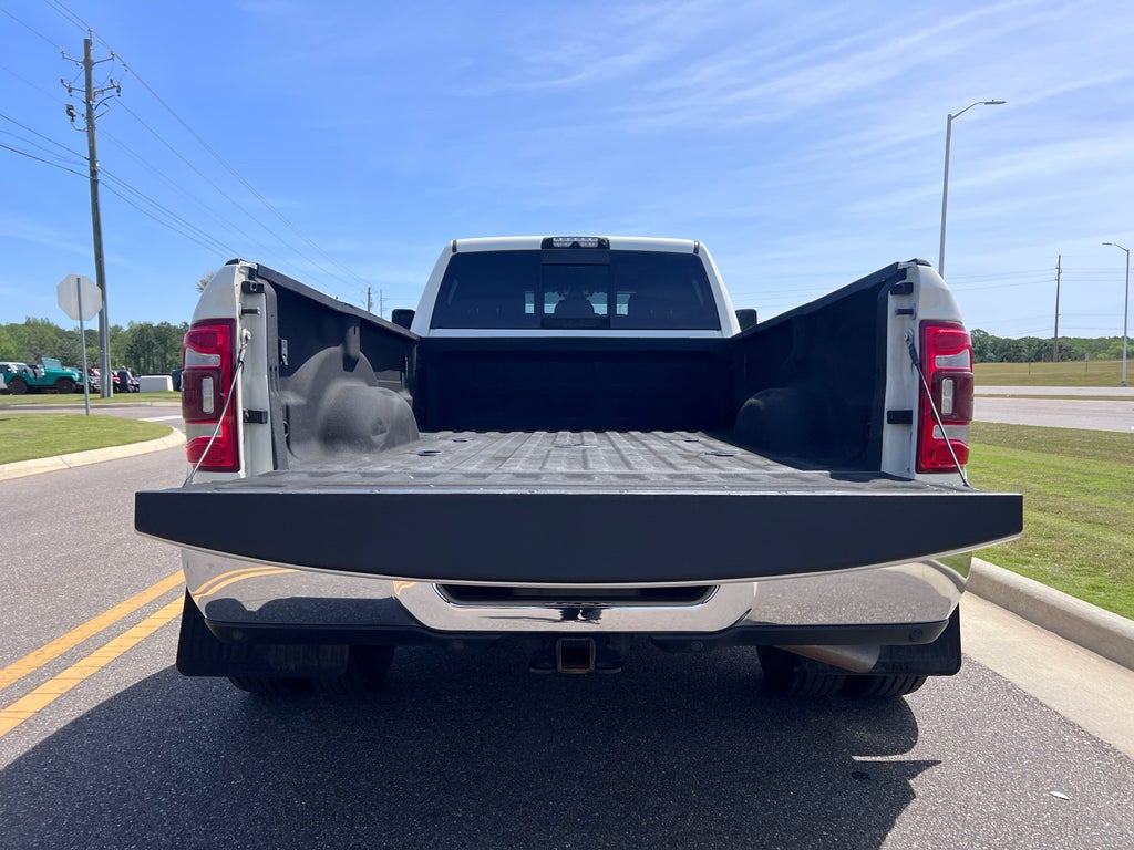 2019 RAM 3500 Longhorn Crew Cab 4x4 8' Box