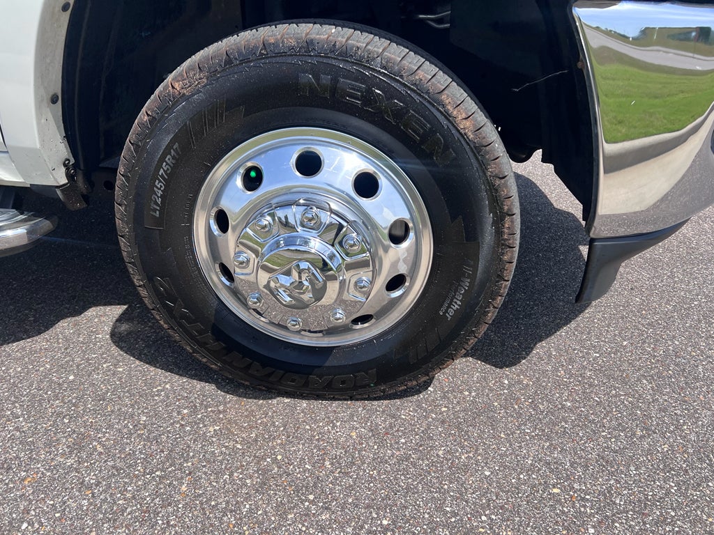 2019 RAM 3500 Longhorn Crew Cab 4x4 8' Box