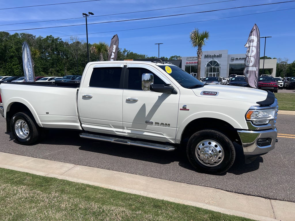 2019 RAM 3500 Longhorn Crew Cab 4x4 8' Box