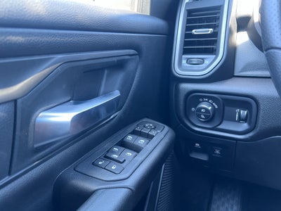 2026 RAM 1500 RAM 1500 EXPRESS CREW CAB 4X2 5'7' BOX