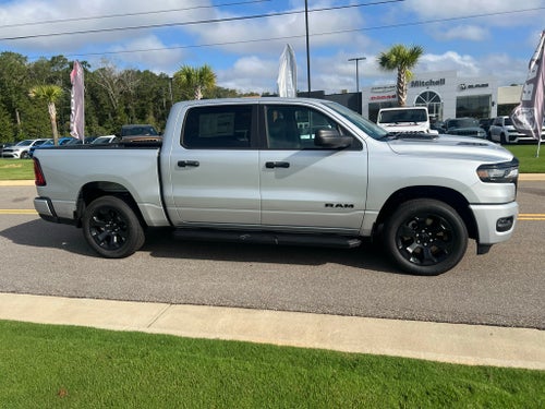 2026 RAM 1500 RAM 1500 EXPRESS CREW CAB 4X4 5'7' BOX