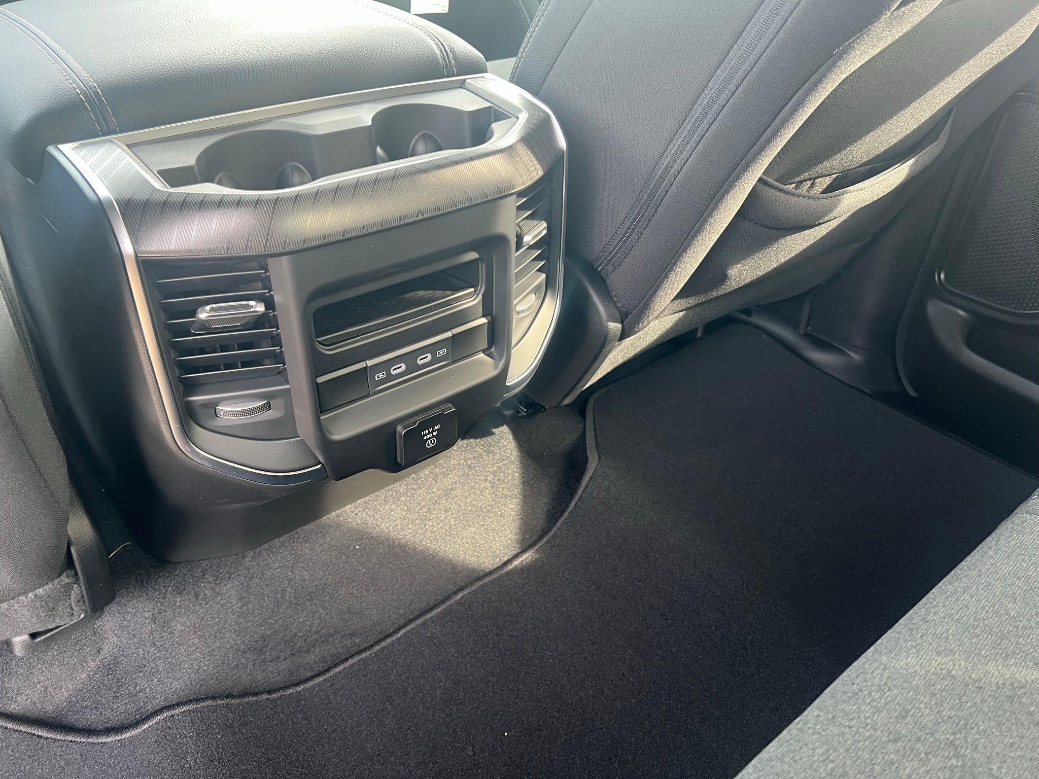 2026 RAM 1500 RAM 1500 BIG HORN CREW CAB 4X4 5'7' BOX