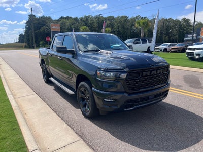 2026 RAM 1500 RAM 1500 EXPRESS CREW CAB 4X4 5'7' BOX