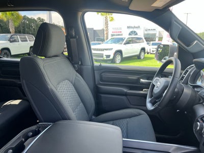 2026 RAM 1500 RAM 1500 EXPRESS CREW CAB 4X4 5'7' BOX