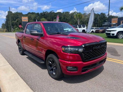 2026 RAM 1500 RAM 1500 EXPRESS CREW CAB 4X4 5'7' BOX