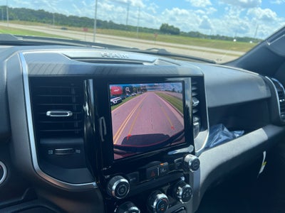 2026 RAM 1500 RAM 1500 EXPRESS CREW CAB 4X4 5'7' BOX