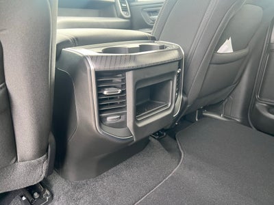 2027 RAM 1500 RAM 1500 EXPRESS CREW CAB 4X4 5'7' BOX