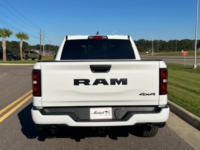 2027 RAM 1500 RAM 1500 EXPRESS CREW CAB 4X4 5'7' BOX