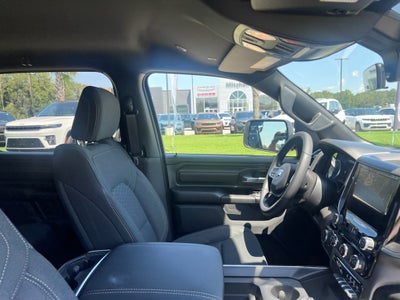 2026 RAM 1500 RAM 1500 EXPRESS CREW CAB 4X4 5'7' BOX