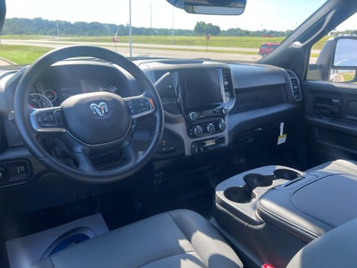 2026 RAM 2500 RAM 2500 TRADESMAN CREW CAB 4X4 6'4' BOX