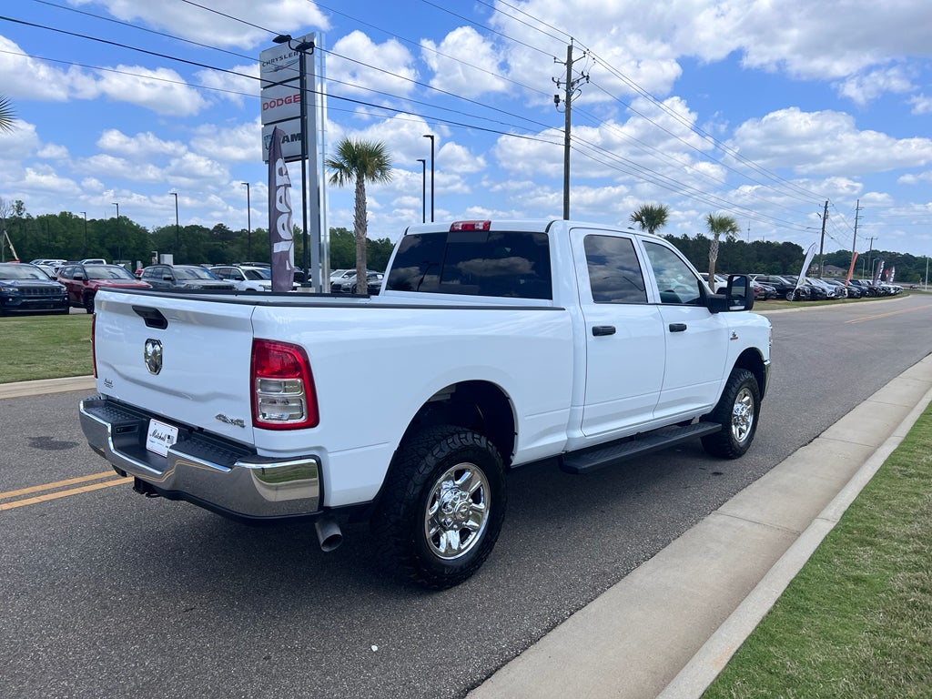 2024 RAM 2500 Tradesman Crew Cab 4x4 6'4' Box