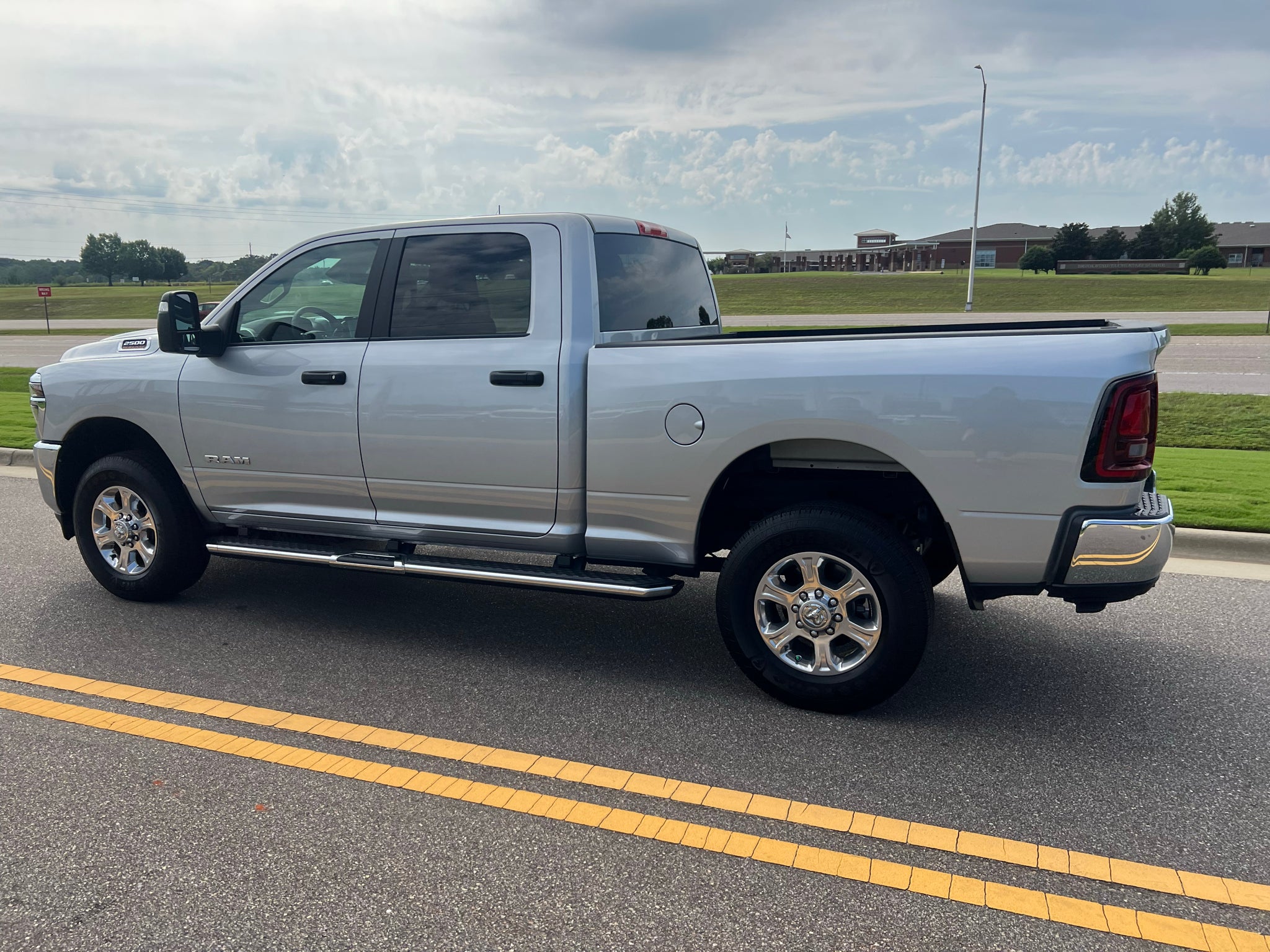2026 RAM 2500 Big Horn Crew Cab 4x4 6'4' Box