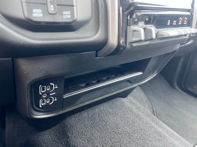 2026 RAM 2500 Big Horn Crew Cab 4x4 6'4' Box